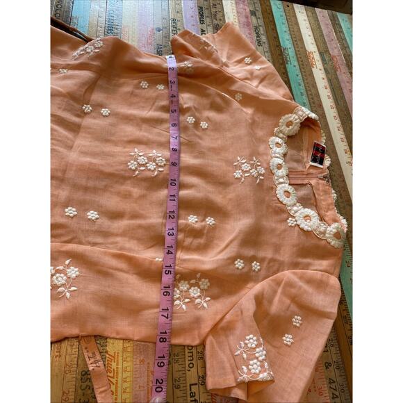 Vintage Amy Adams S Belted Embroidered Peach 1960s Mod Dress Fit Flare - Picture 11 of 12